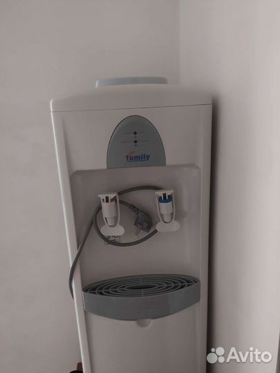 Кулер для воды