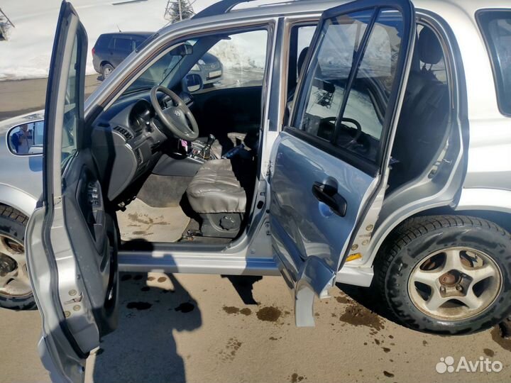 Suzuki Grand Vitara 2.0 МТ, 2003, 278 000 км