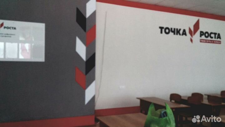 Оклейка обоев