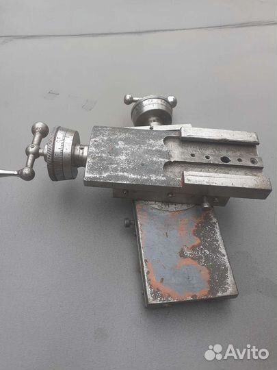 Суппорт токарного станка