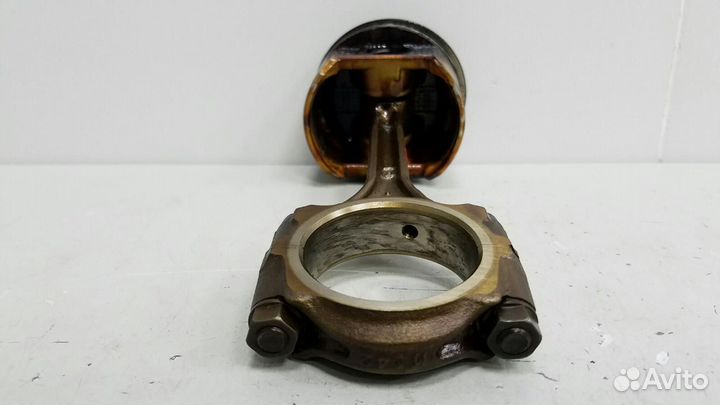 Шатун с поршнем двигателя двс Honda Stream RN1