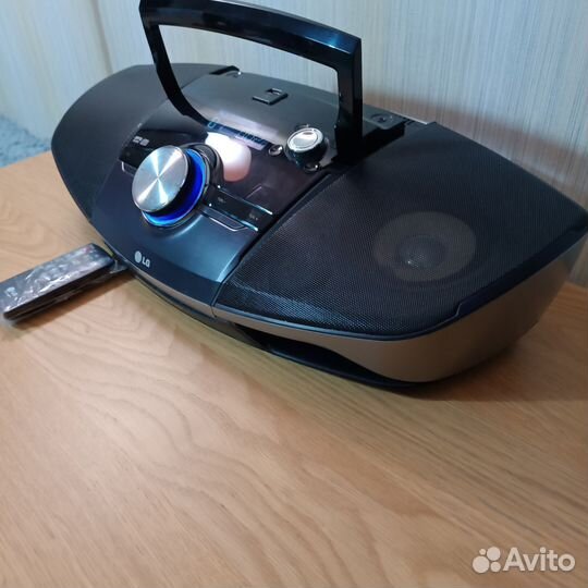 Проигрыватель сд мп3. Самсунг