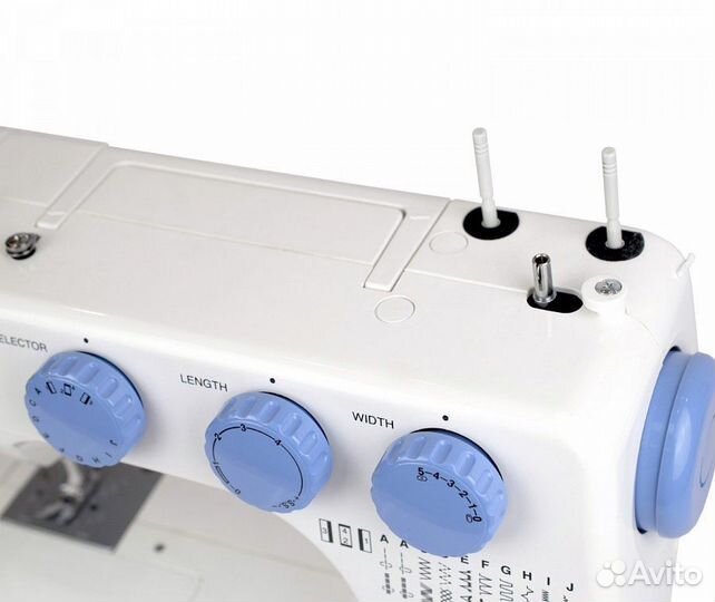 Швейная машина Janome Top 18