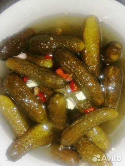 Огурцы соленые, бочковые. Бочковые соленья