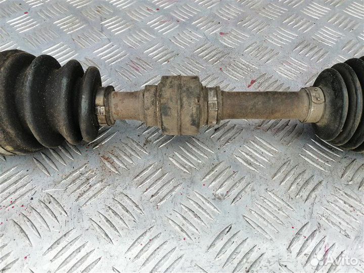 Вал приводной передний левый Mitsubishi Lancer 9