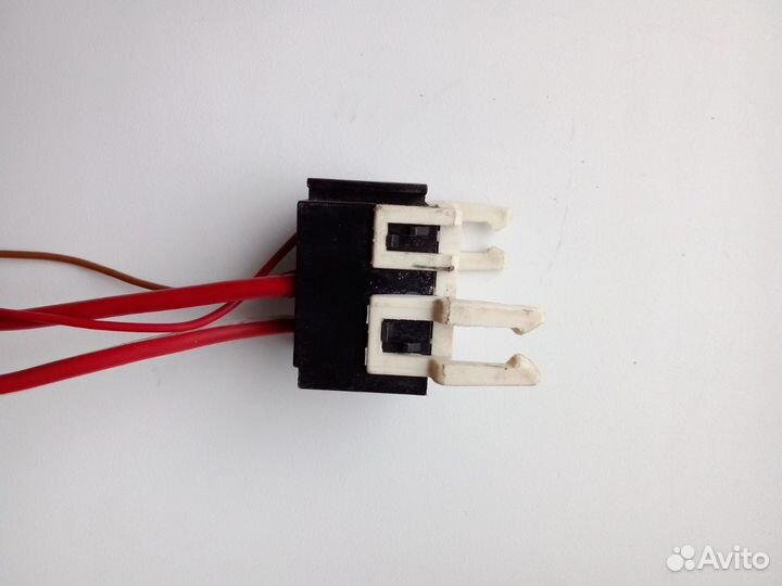 Разъём реле BMW