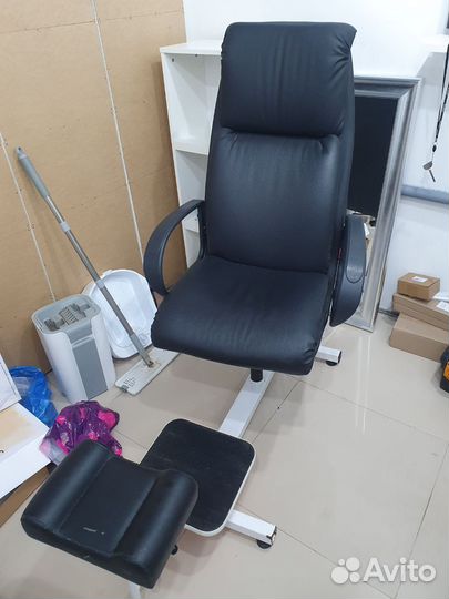 Педикюрное кресло на гидравлике бу