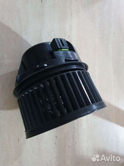 Мотор отопителя (2-х зон. А/С) Ford