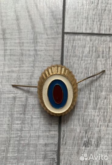 Галстуки, погоны шивроны эмблема пуговицы значки