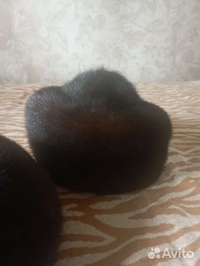 Женские норковые шапки