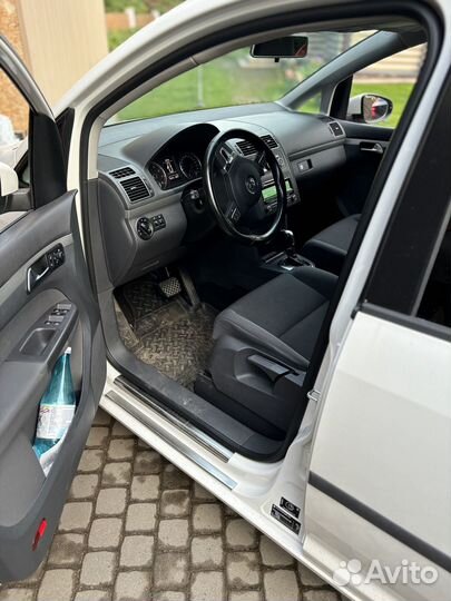 Прокат АВТОМОБИЛЯ без водителя на 7 мест VW touran