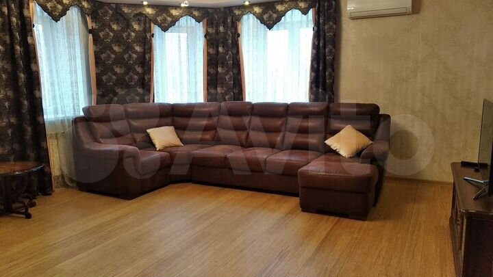 2-к. квартира, 72 м², 2/9 эт.