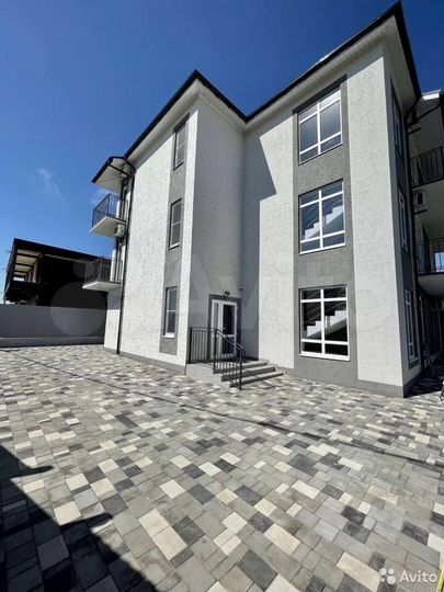 Дом 450 м² на участке 6 сот.