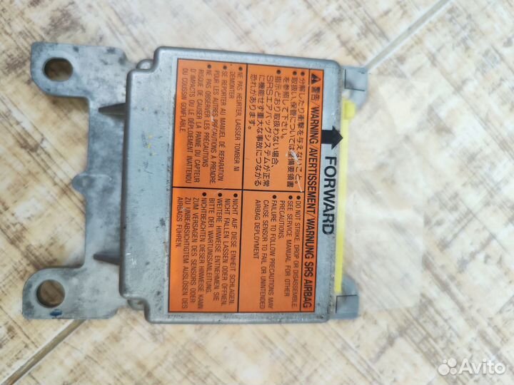 Блок управления airbag Nissan Terrano