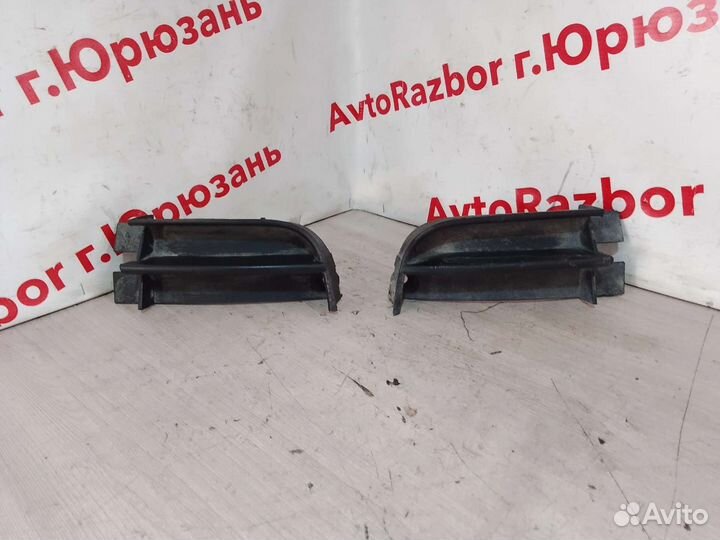 Заглушки в бампер Toyota Carina E