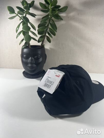 Новая оригинальная кепка Puma чёрного цвета