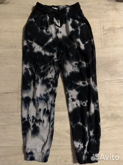 Спортивные штаны