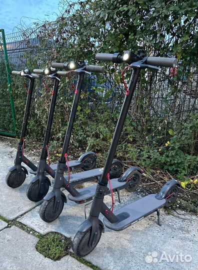 Самокат Xiaomi m365