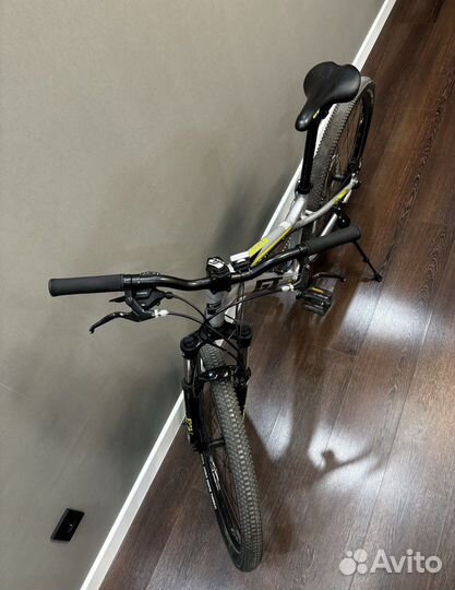 Велосипед горный GT stomper ace 26