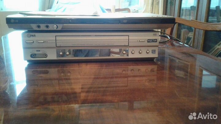 DVD Плеер LG-DK677X