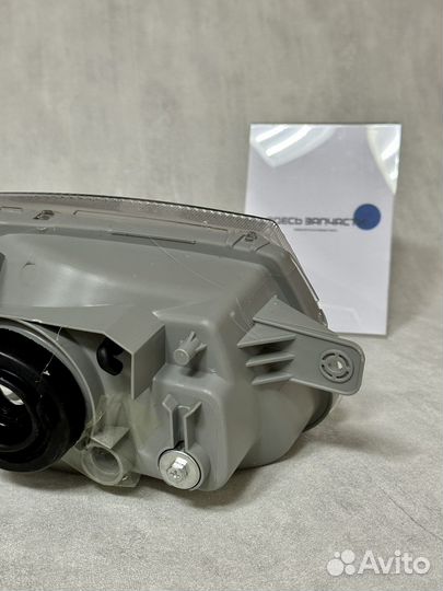 Фары Hyundai Accent левая/правая