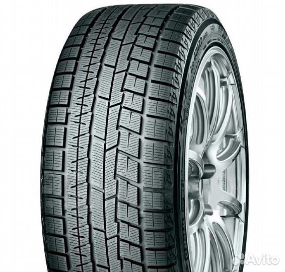 Yokohama Ice Guard IG60 215/45 R18