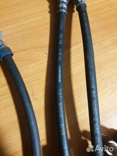 Шланг тормозной Jeep Grand Cherokee WK2 SRT8