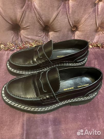 Лоферы и макасины женские