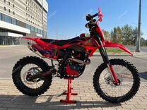 Мотоцикл эндуро FXmoto YX300 красный