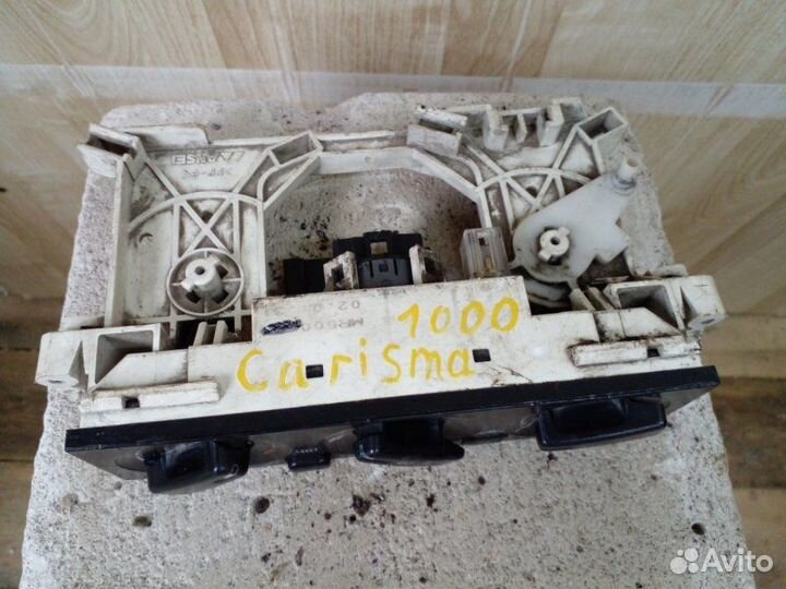 Блок управления отопителем Mitsubishi Carisma DA