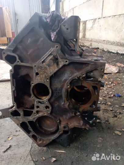 Блок двигателя ом501