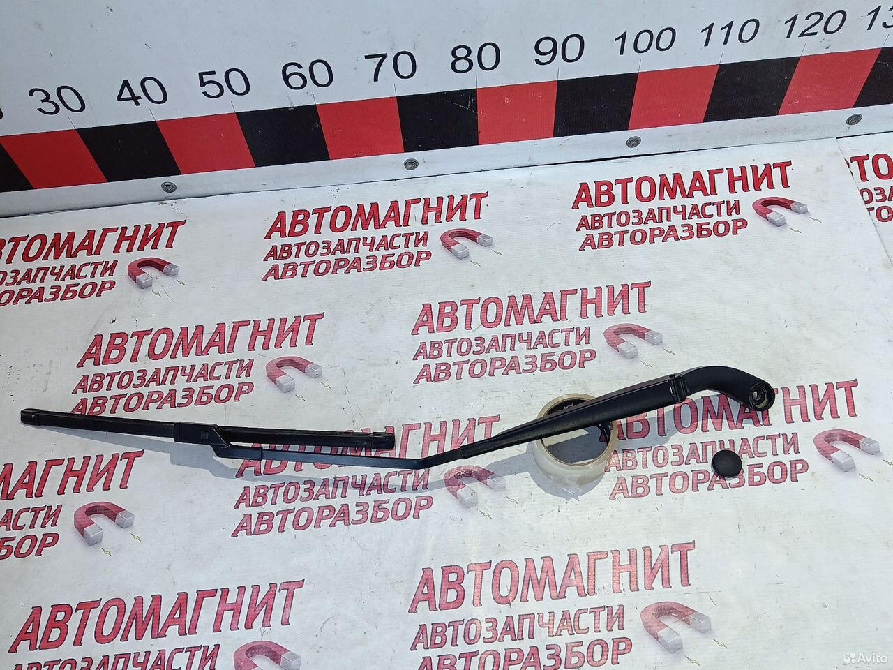 Поводок дворника правый Джили Кулрей SX11