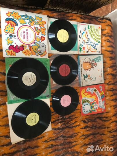 Пластинки вениловые разные