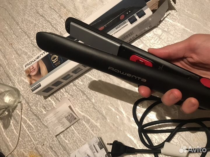 Выпрямитель для волос rowenta новый