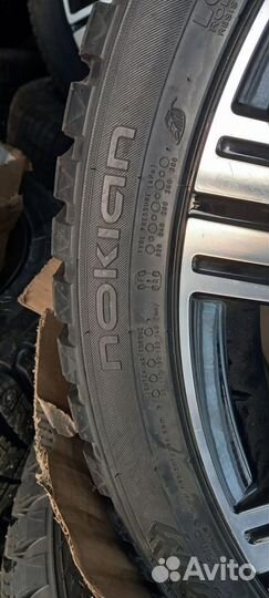 Nokian Tyres Hakkapeliitta 8 SUV 265/40 R21 105T