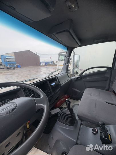 Isuzu Elf (N-series), 2016