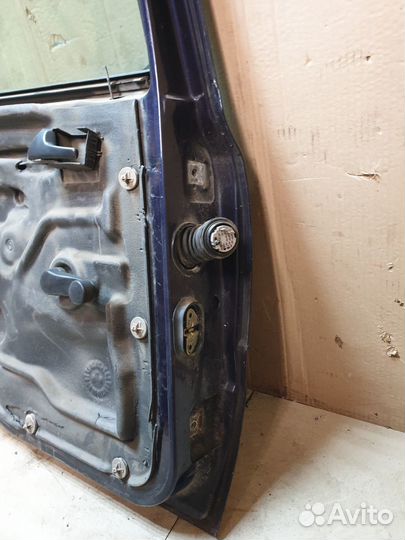 Дверь задняя левая Volkswagen Golf 3 1.6 AEE