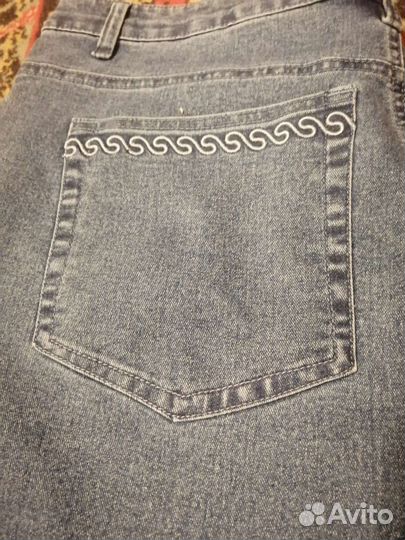 Джинсы женские