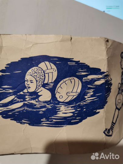 Спасательный пояс из пластмассы