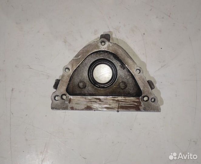 Крышка коленвала передняя Audi 80 RN 1.8