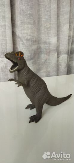 Фигурки динозавров юрского периода игрушки