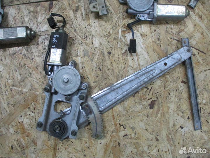 Стеклоподъемник двери Ниссан Патрол Y 61