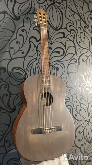 Электроакустическая классическая гитара