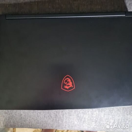 MSI Thin GF63 12UC-1047XRU Игровой ноутбук rtx3050