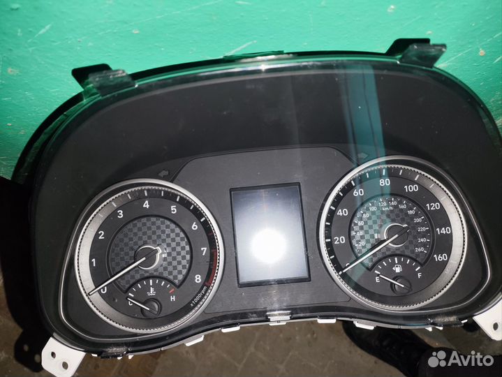 Панель приборов Hyundai Elantra