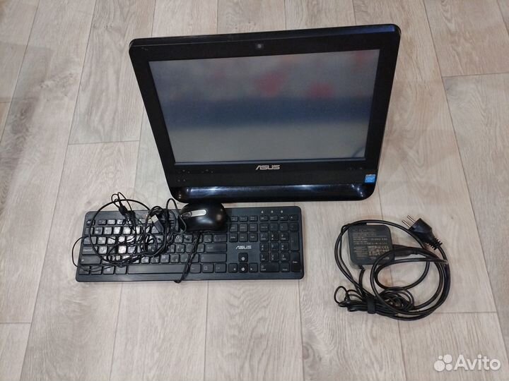 Компьютер моноблок asus ET 16121