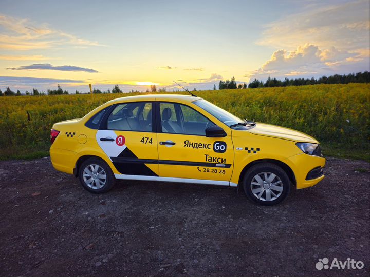 LADA Granta 1.6 МТ, 2018, 61 108 км