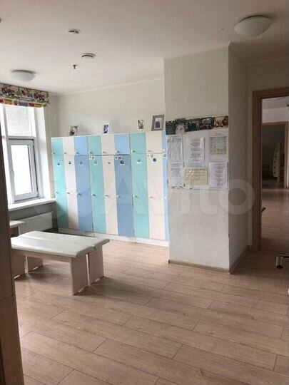 Сосновая 1, 738м2