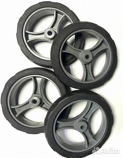 Комплект колес для санок Ника 122мм на ось 8 мм