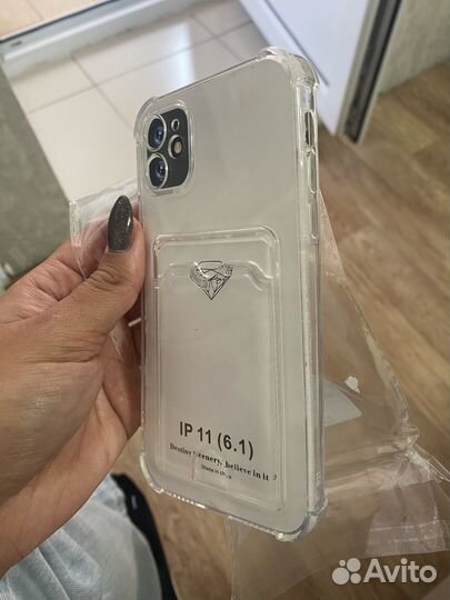 Чехол на iPhone 11